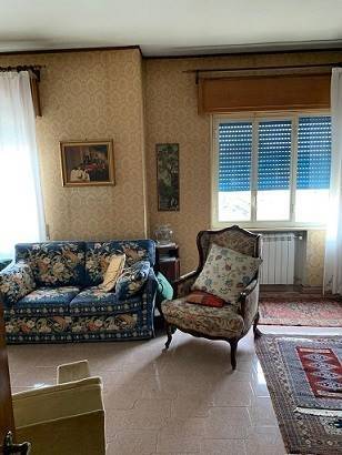 Appartamento a Caltanissetta in Piazza Luigi Sturzo, 6 - Foto 4