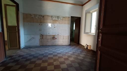 Appartamento a Caltanissetta in Via Rosso di San Secondo, 2 - Foto 4
