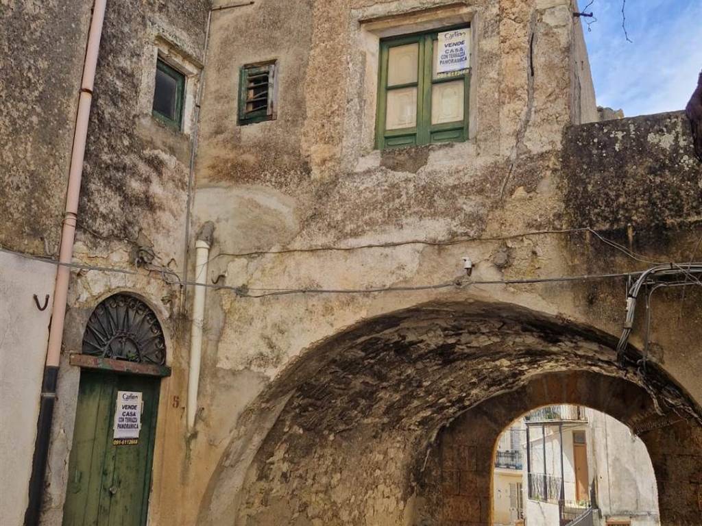 Appartamento a Giuliana in Via Archi , 5 - Foto 2