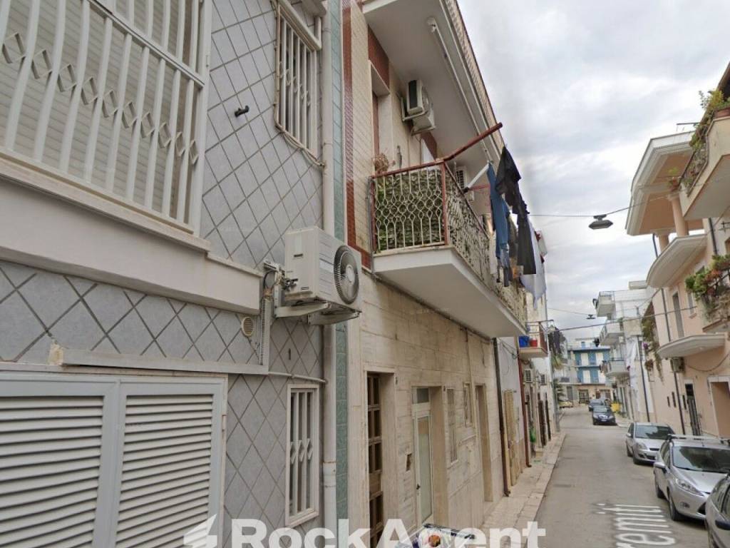 Palazzo / stabile a Cerignola in Via Tremiti, 3 - Foto 2