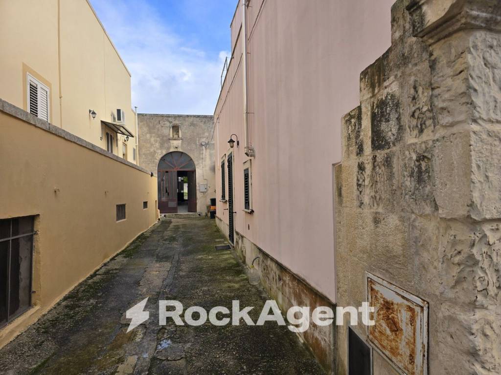 Immobile a Spongano in Via Ludovico Ariosto - Foto 2