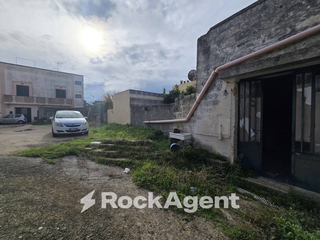 Immobile a Spongano in Via Ludovico Ariosto - Foto 3