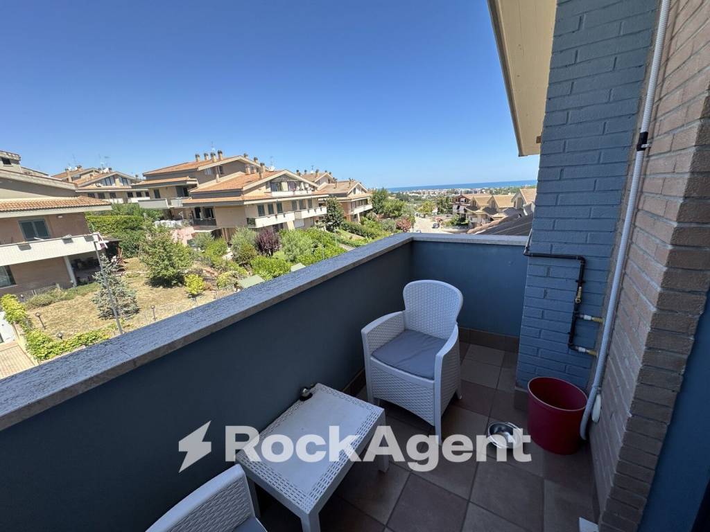 Appartamento a Città sant'angelo in Via Levante, 32 - Foto 3