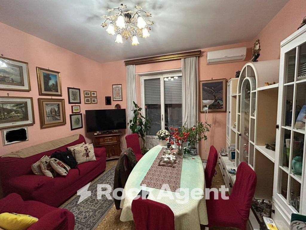 Appartamento a Roma in Via Laura Mantegazza, 59 - Foto 2