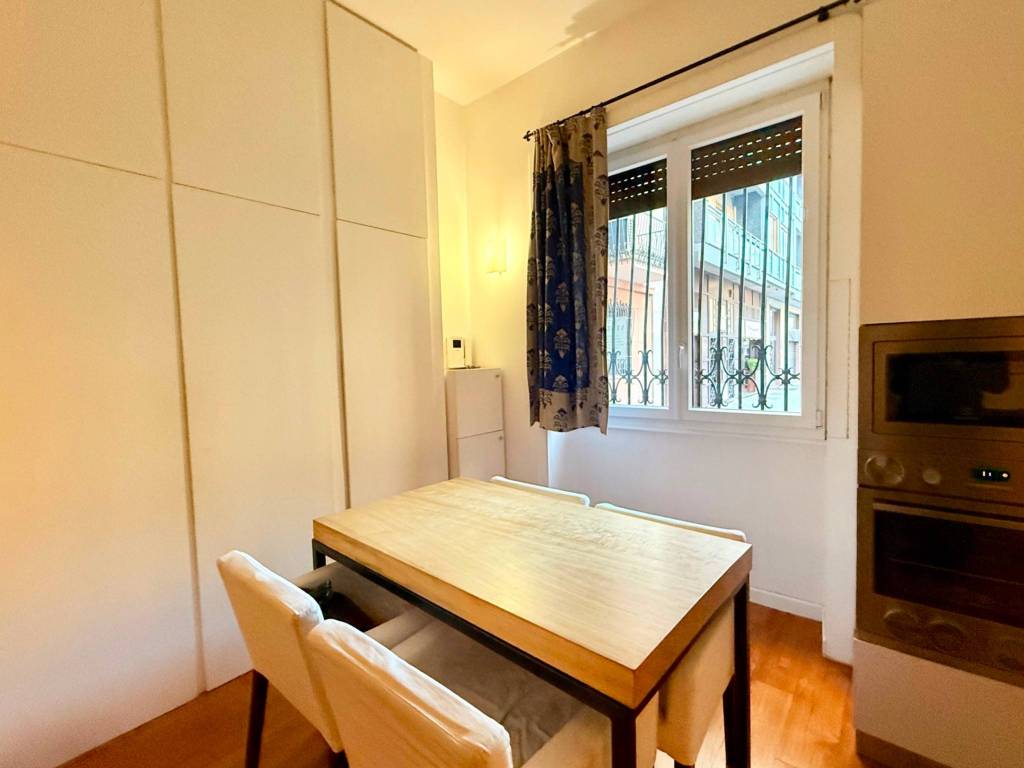 Appartamento a Milano in Via Edmondo De Amicis, 46 - Foto 4