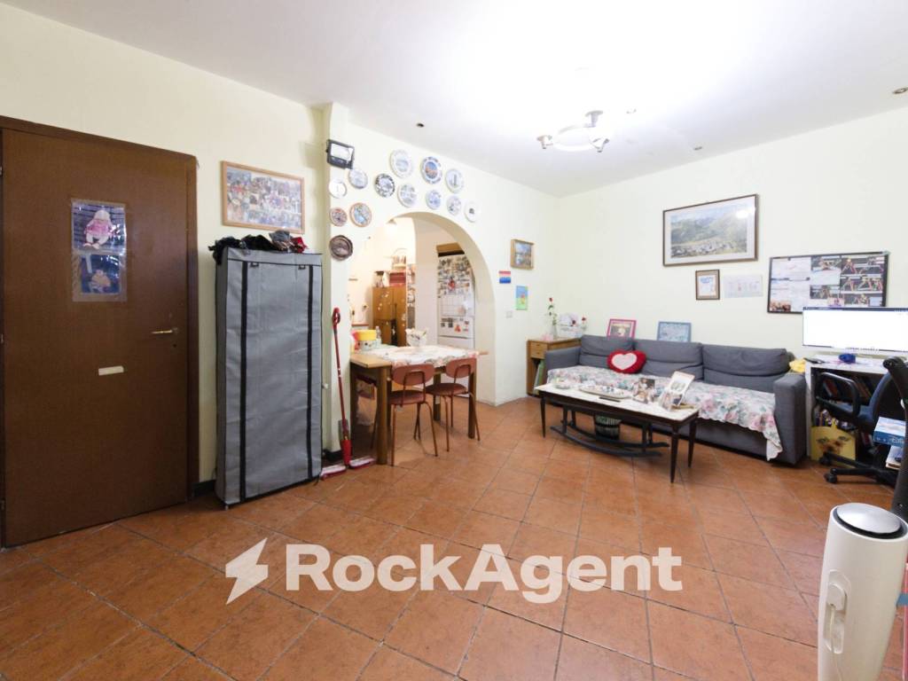 Appartamento a Genova in Vico Giannini - Foto 4