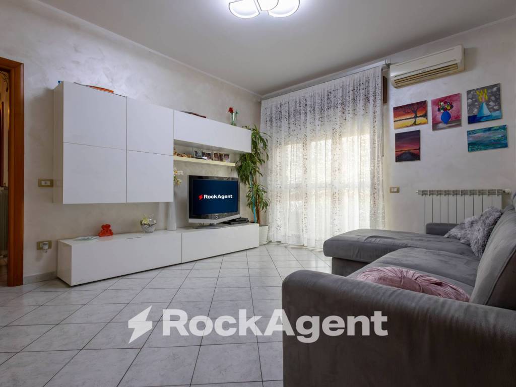 Appartamento a Catanzaro in Via Alessi di Turio, 8 - Foto 3