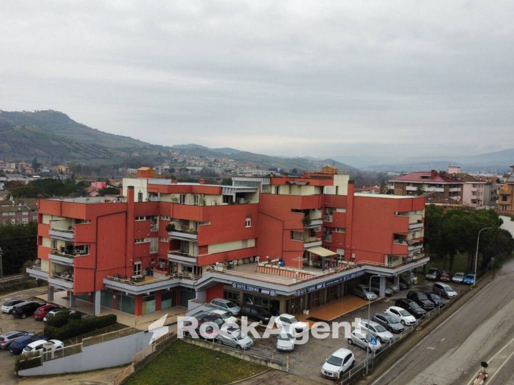 Attico / mansarda a Bellante in Via Nazionale, 5 - Foto 2