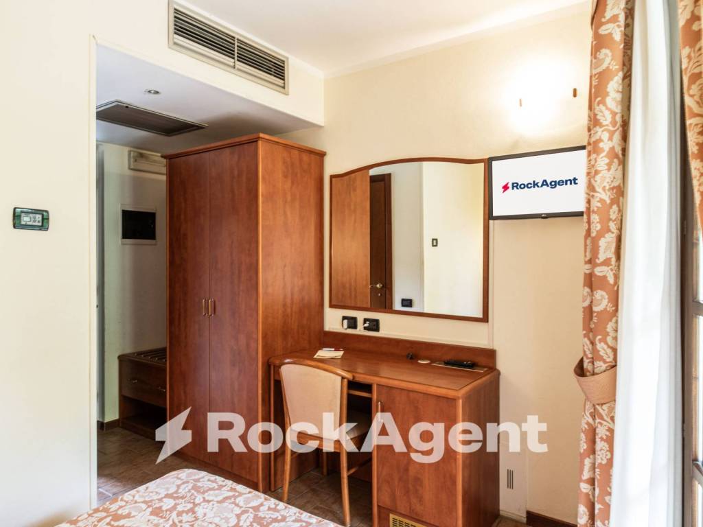 Immobile a Sannazzaro de' burgondi in Via Frazione Mezzano, 117 - Foto 4