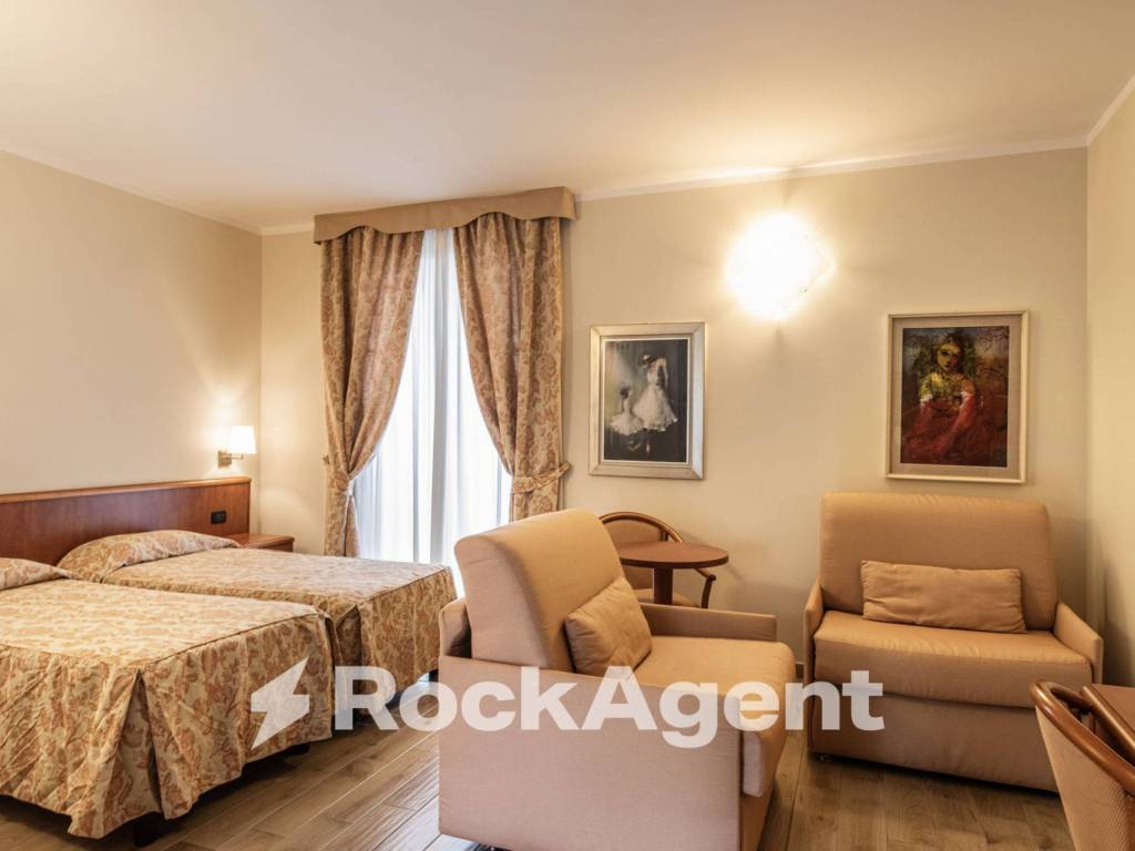 Immobile a Sannazzaro de' burgondi in Via Frazione Mezzano, 117 - Foto 5