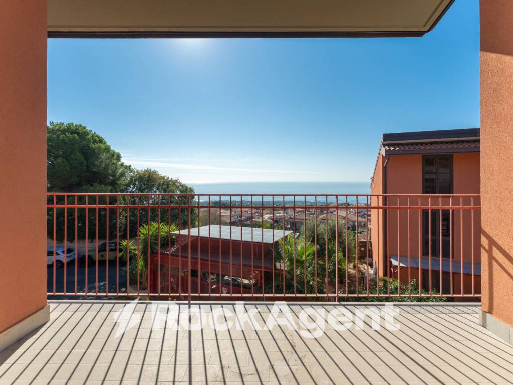 Villetta a schiera a Aci castello in Via Sciarone, 15 - Foto 2