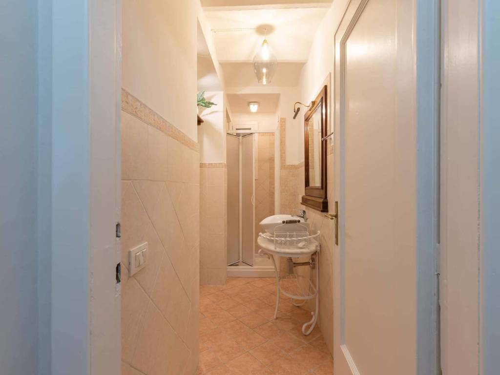 Appartamento a Firenze in Via Giovan Battista Niccolini - Foto 4