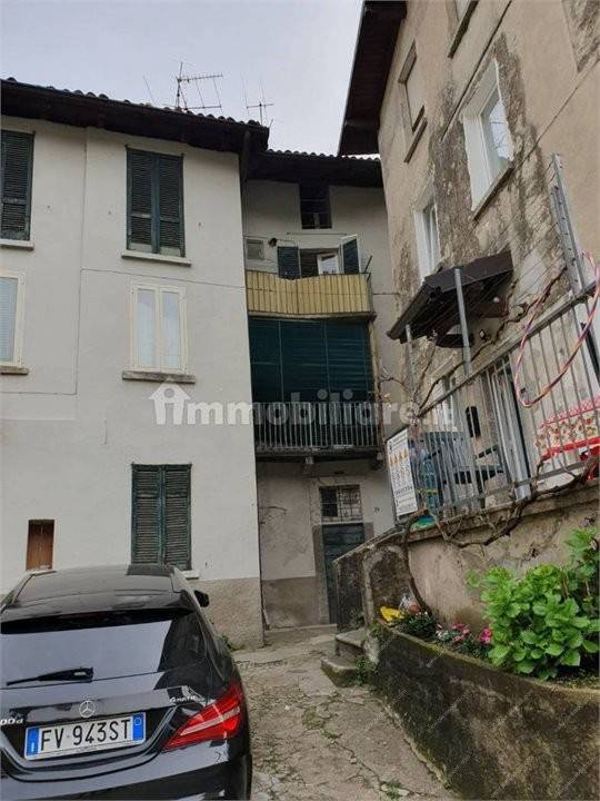 Palazzo / stabile a Asso in Via Romagnoli 36-38 - Foto 2