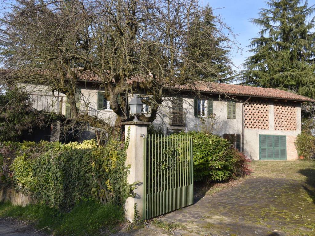 Rustico / casale a Agliano terme in Regione San Rocco - Foto 2