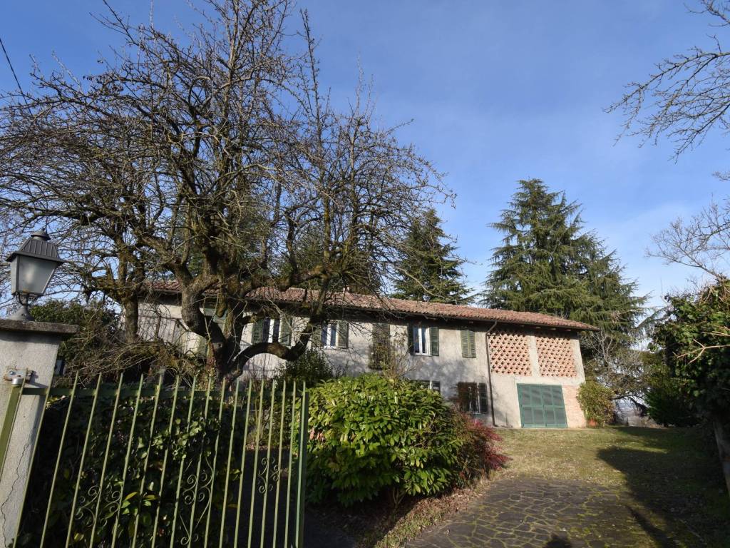 Rustico / casale a Agliano terme in Regione San Rocco - Foto 4