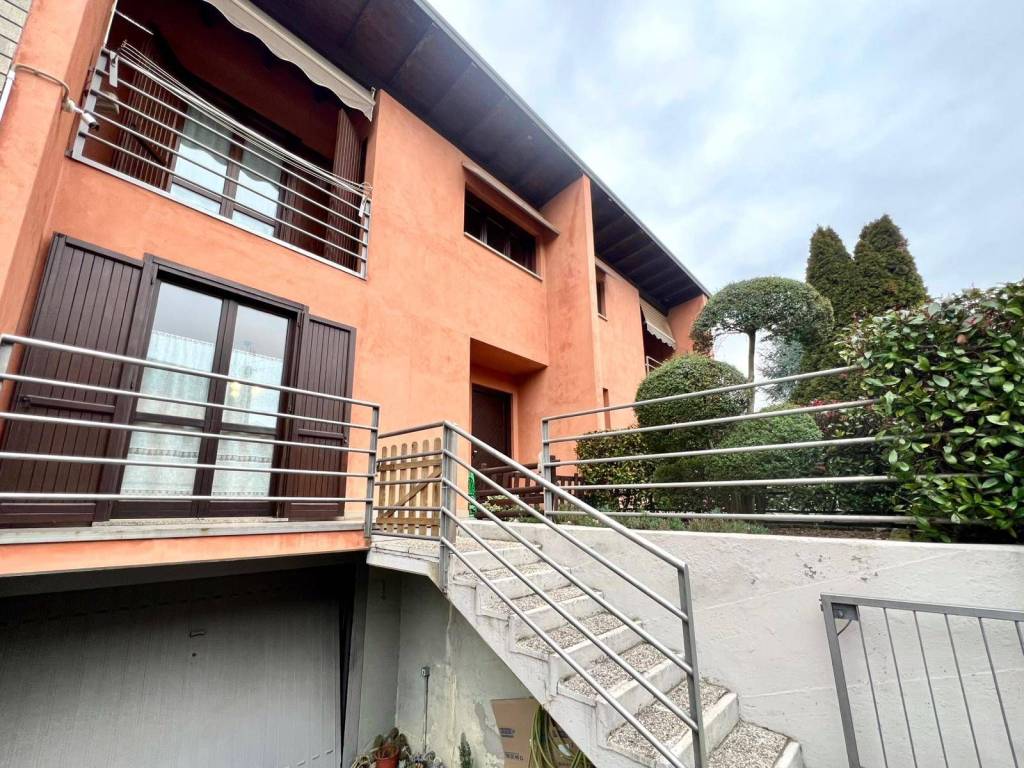 Villetta a schiera a Albino in Via B. Belotti - Foto 3