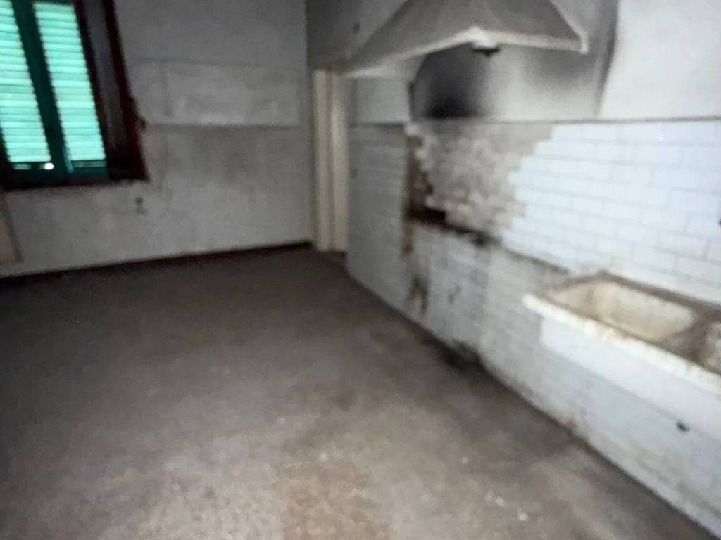 Villa a Castelfiorentino in Viale G. Di Vittorio - Foto 2