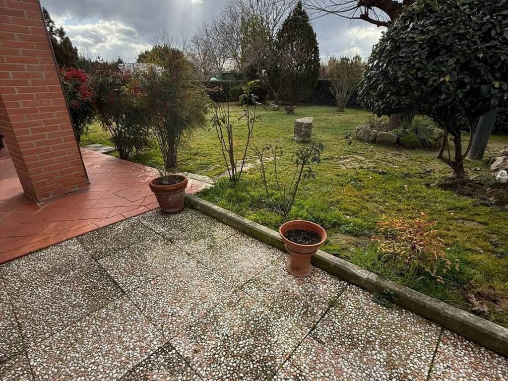 Villa a Castelfiorentino in Via Vittorio Niccoli - Foto 2