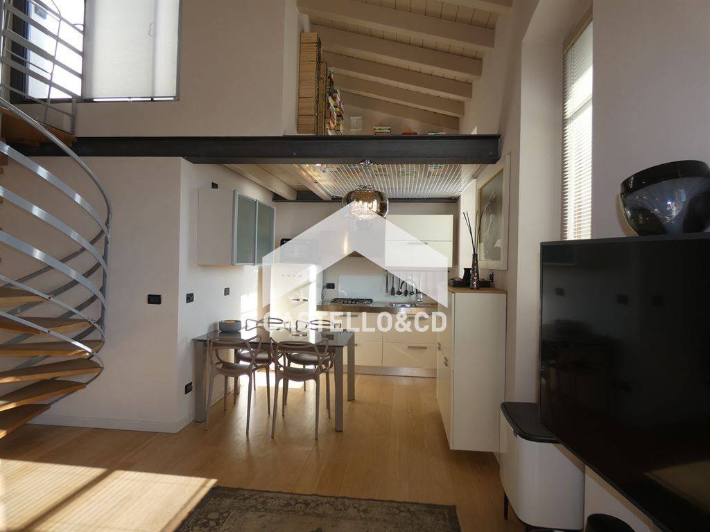 Appartamento a Padenghe sul garda in via Chiesa - Foto 5