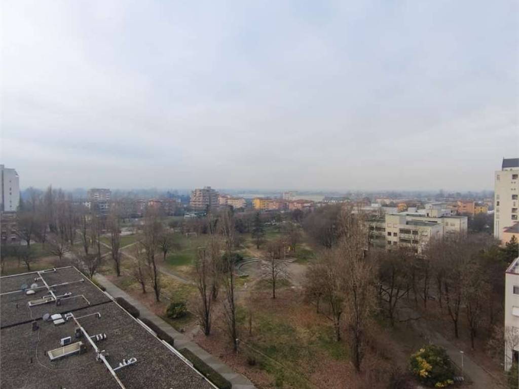 Appartamento a Reggio emilia in Via Enrico Zambonini, 17 - Foto 4