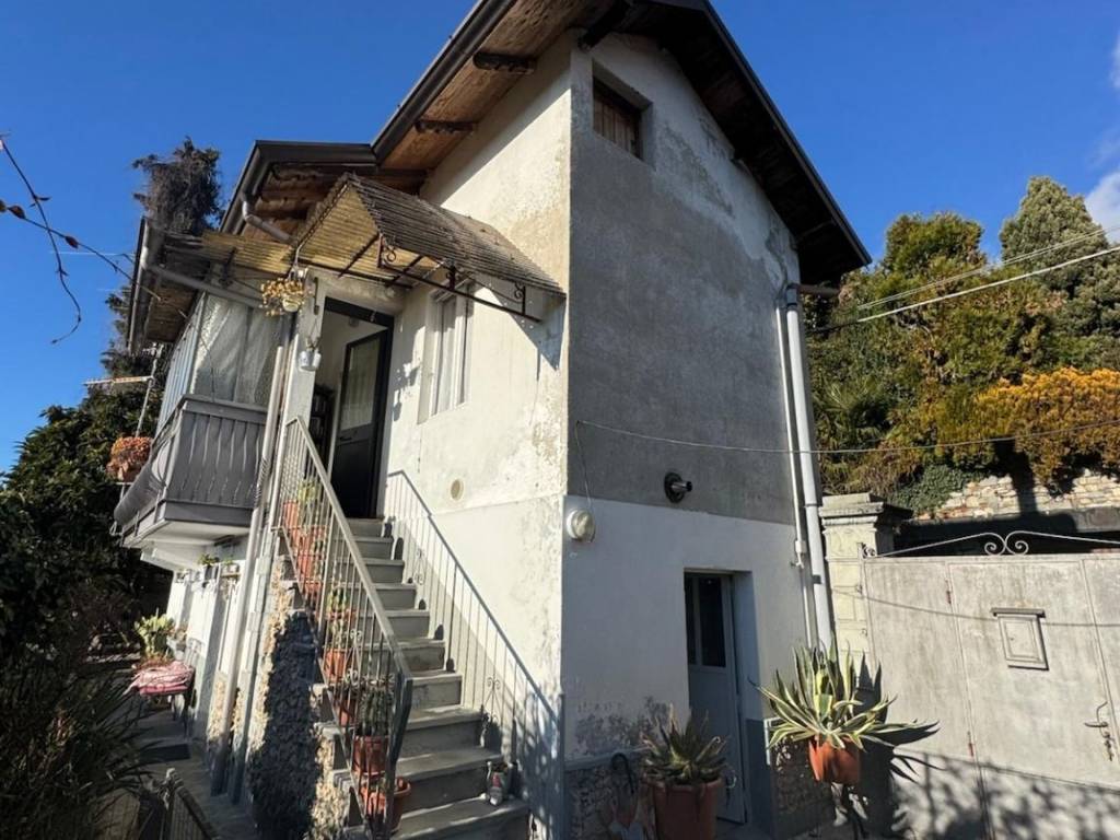 Villa a Cocquio-trevisago in Contrada California, 8 - Foto 3