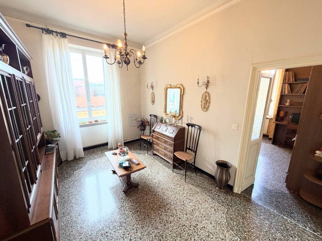 Appartamento a Genova in Via Ameglia - Foto 3