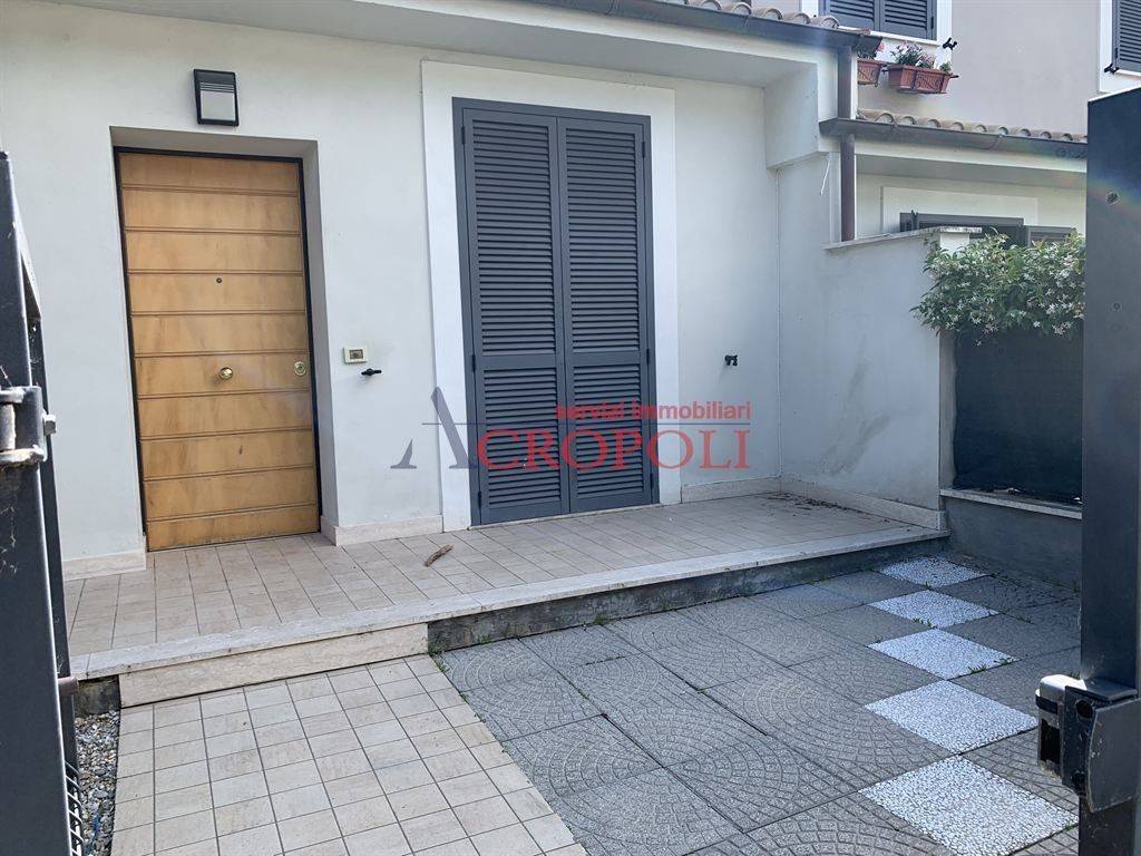 Appartamento a Manziana in Via Falcone - Foto 3