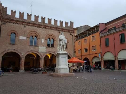 Appartamento a Cento in Via Toscana - Foto 4
