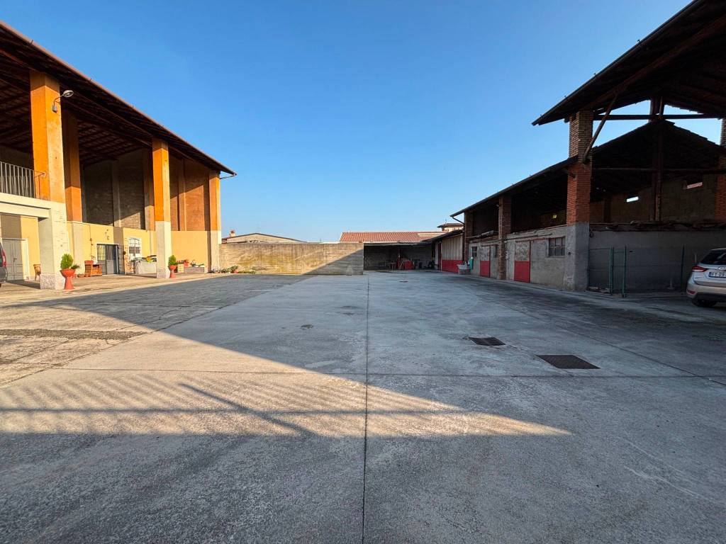 Rustico / casale a Travagliato in Via Belvedere, 5 - Foto 4