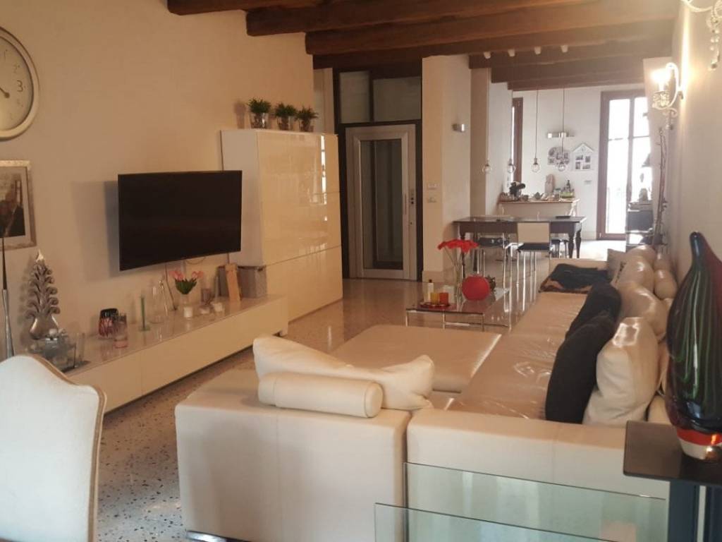 Casa indipendente a Padova in Piazza del Duomo - Foto 4