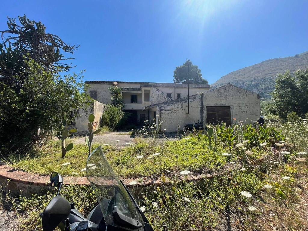 Villa a Palermo in Via Santa Maria di Gesù - Foto 5