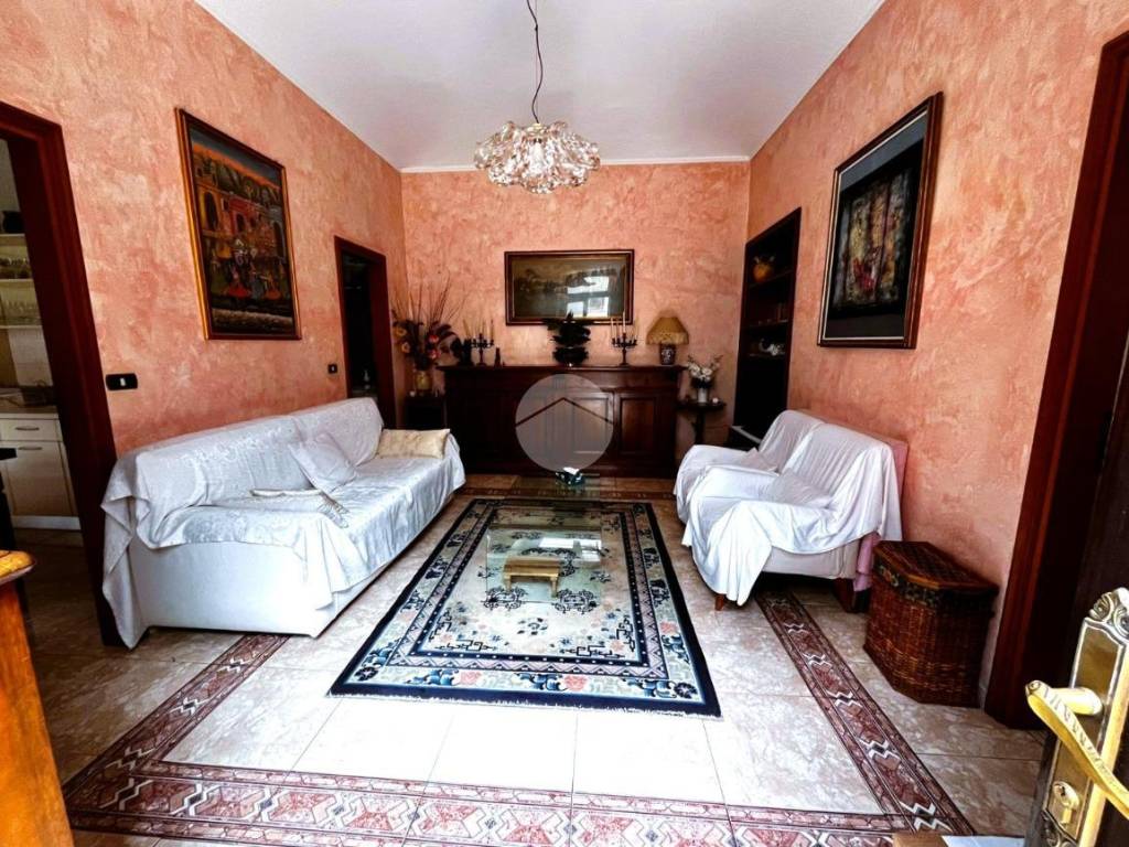 Appartamento a Torino in VIA COCCONATO, 1 - Foto 4