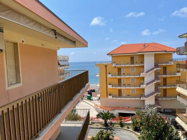 Appartamento a Ventimiglia in Lungomare Trento Trieste - Foto 4