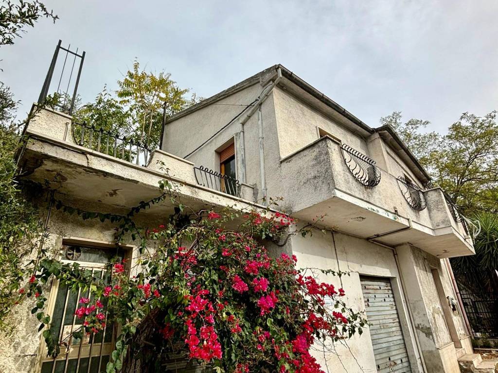 Villa a Cappelle sul tavo in Via Vestina a Monte, 5 - Foto 5