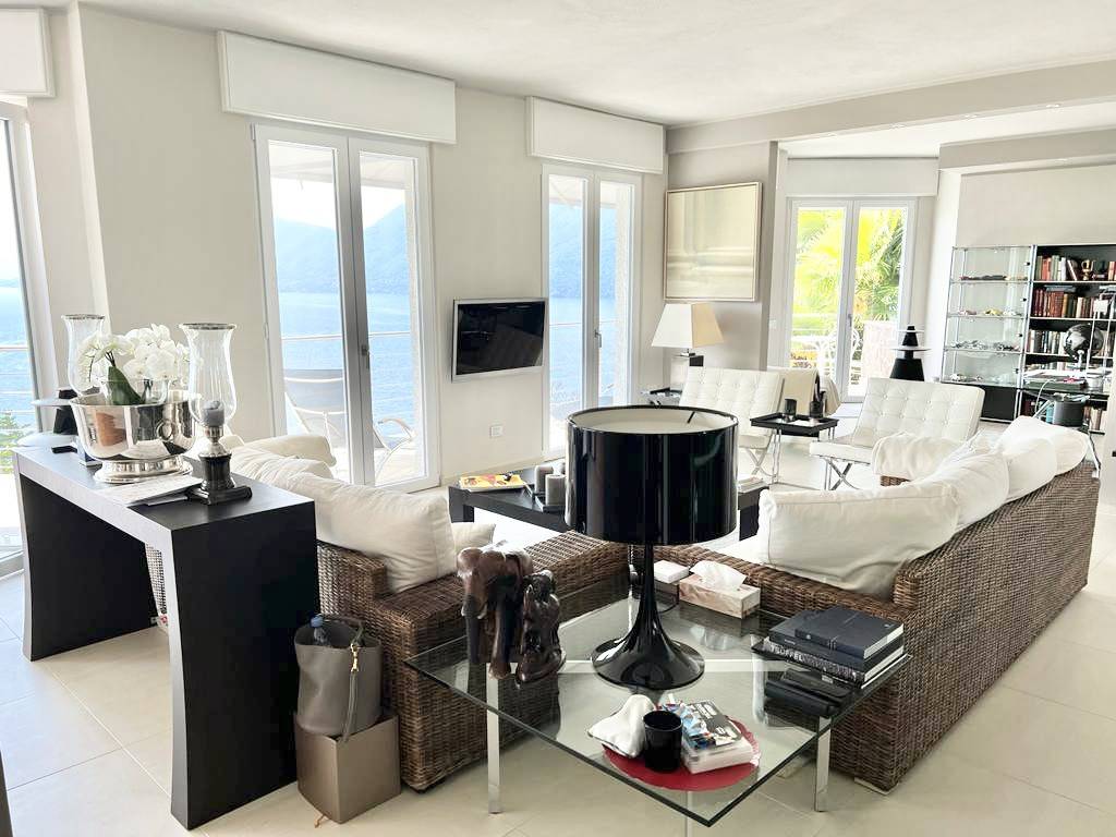 Villa a Luino in Via Belvedere - Foto 3