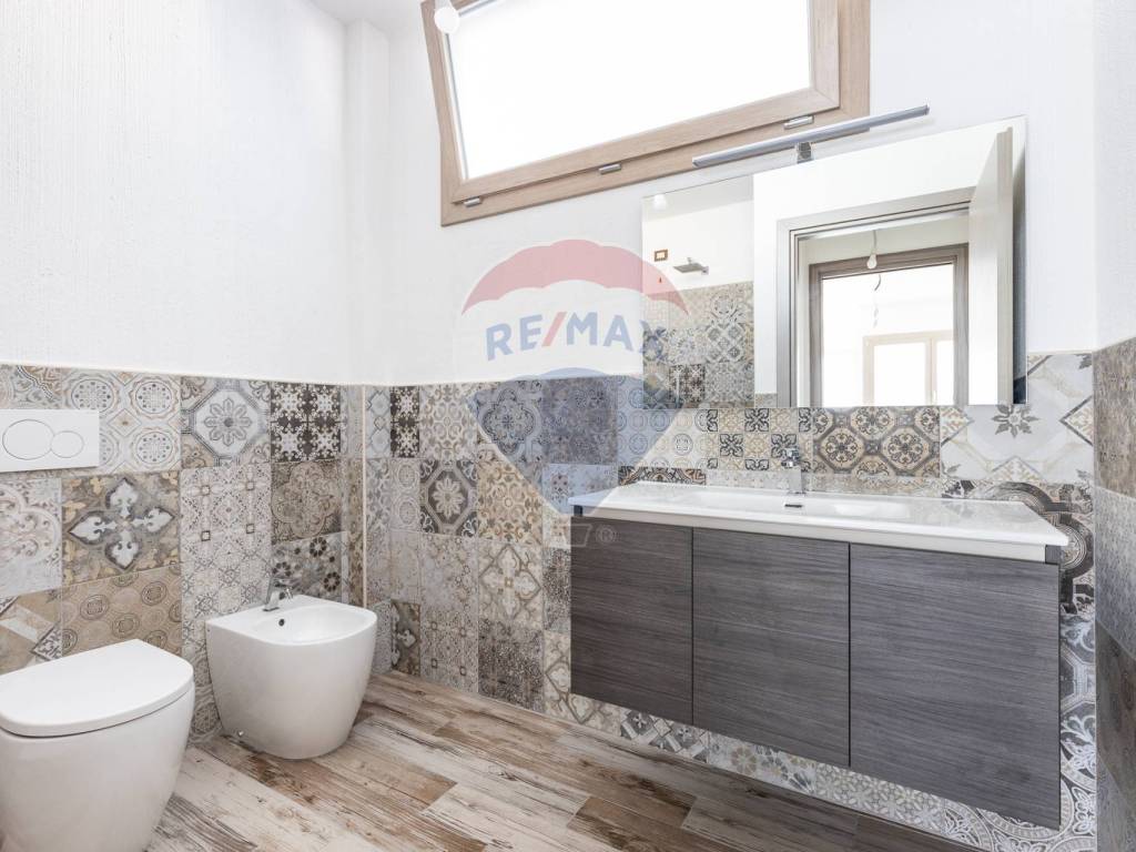 Appartamento a Quartu sant'elena in VIA FRATELLI BANDIERA, 12 - Foto 4