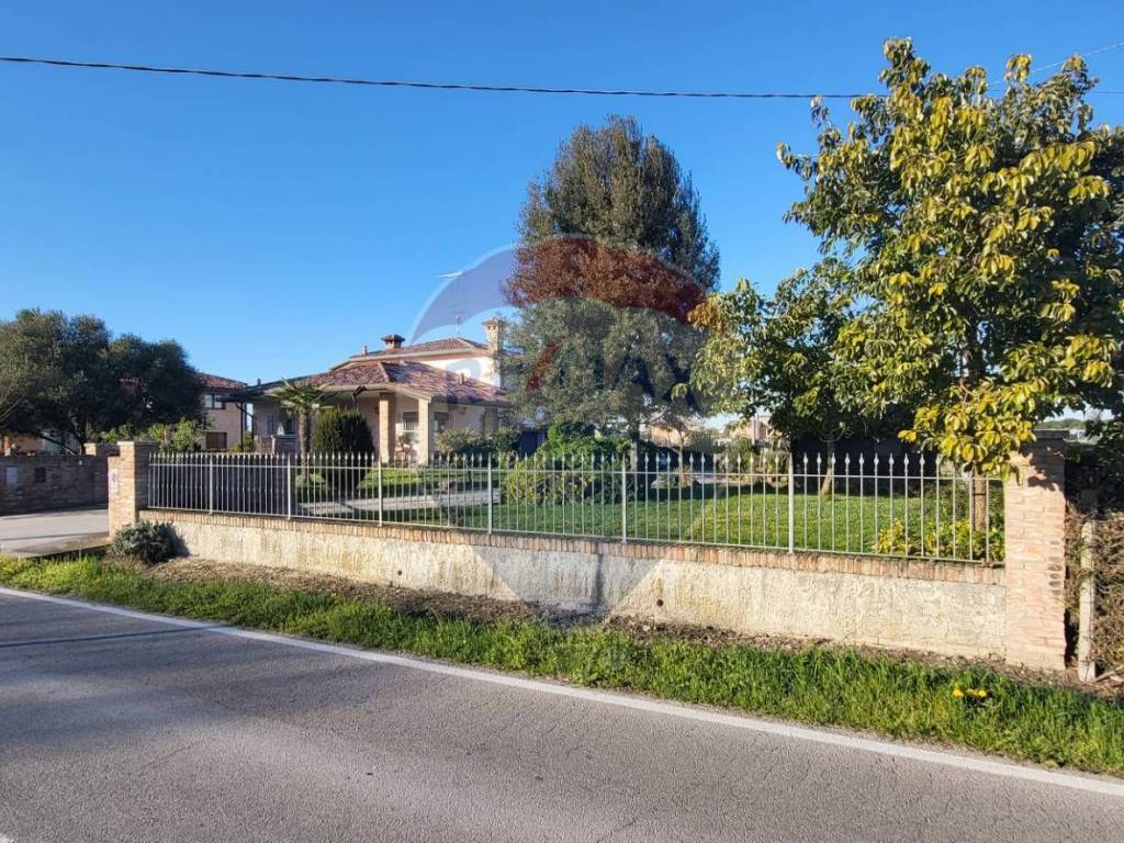 Villa a Copparo in Via Faccini - Foto 4