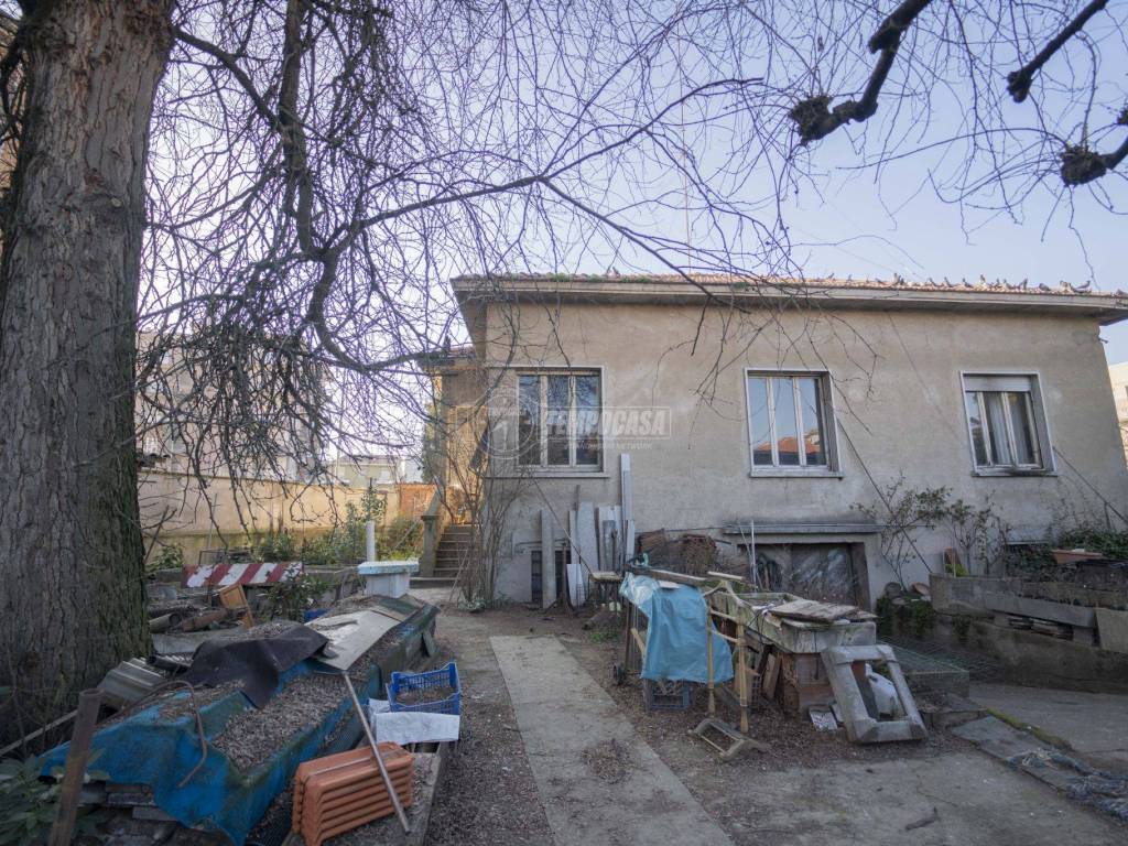 Villa a Vigevano in Via Caprera 23 - Foto 2