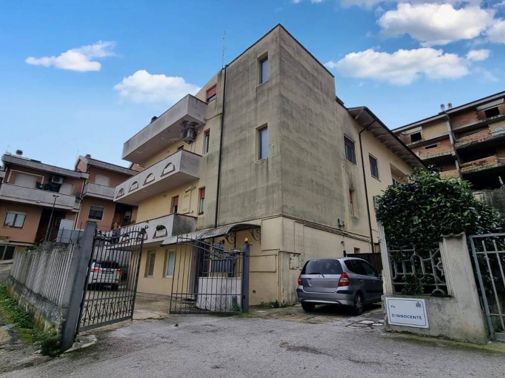 Appartamento a Pescara in Via D'Innocente, 18 - Foto 3