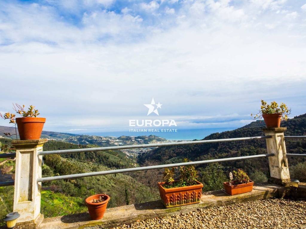 Villa a Taggia in Strada Beuzi - Foto 2