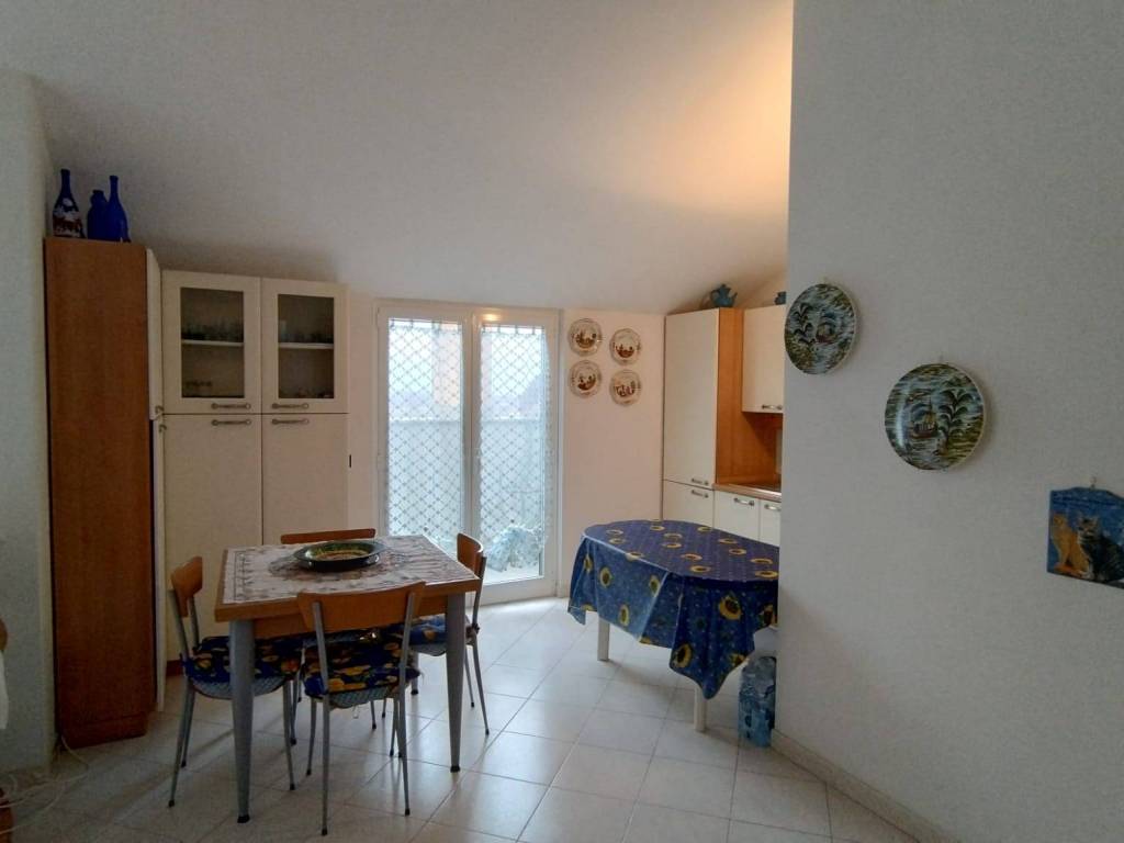 Attico / mansarda a Albenga in Strada Rusineo, 16 - Foto 2