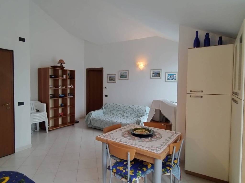 Attico / mansarda a Albenga in Strada Rusineo, 16 - Foto 3
