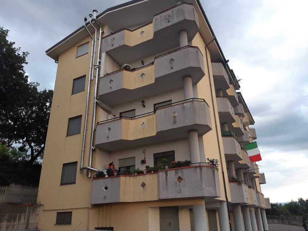 Appartamento a Rose in via carlo alberto dalla chiesa - Foto 2