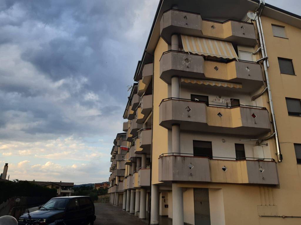 Appartamento a Rose in via carlo alberto dalla chiesa - Foto 3