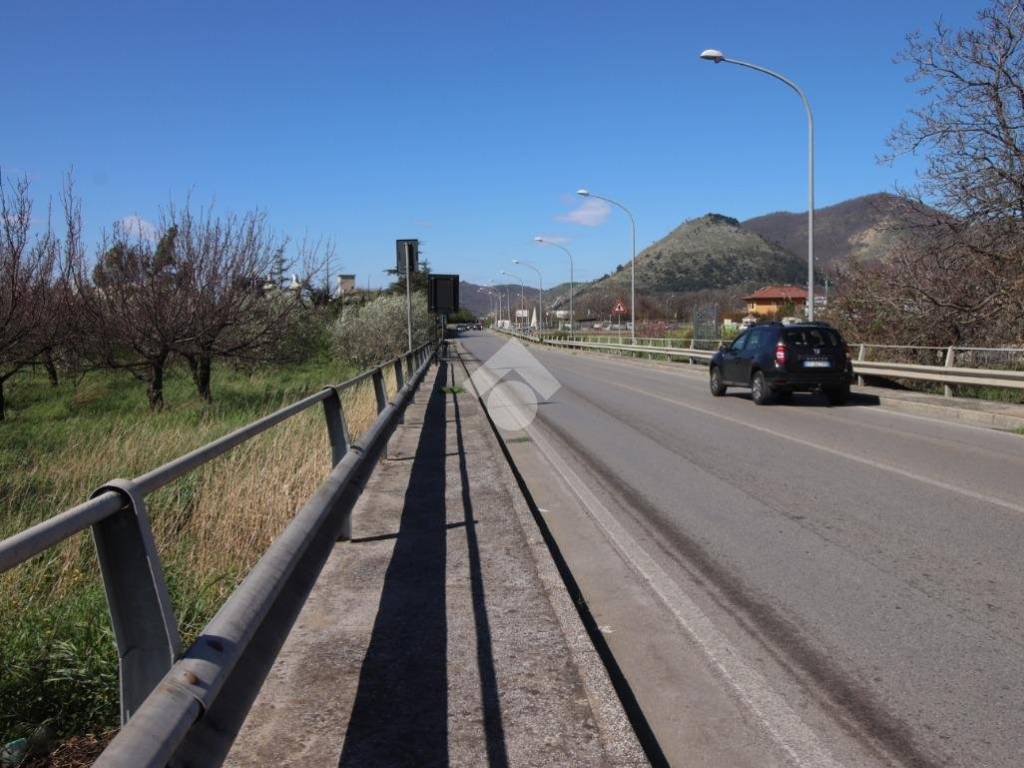 Rustico / casale a Mercato san severino in Via Ferrovia Valle Costa, 20 - Foto 2