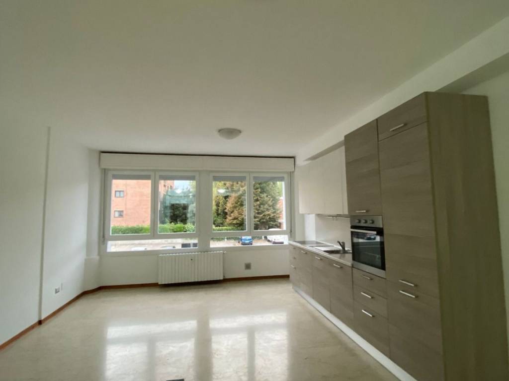 Appartamento a Modena in Viale Galileo Galilei - Foto 2