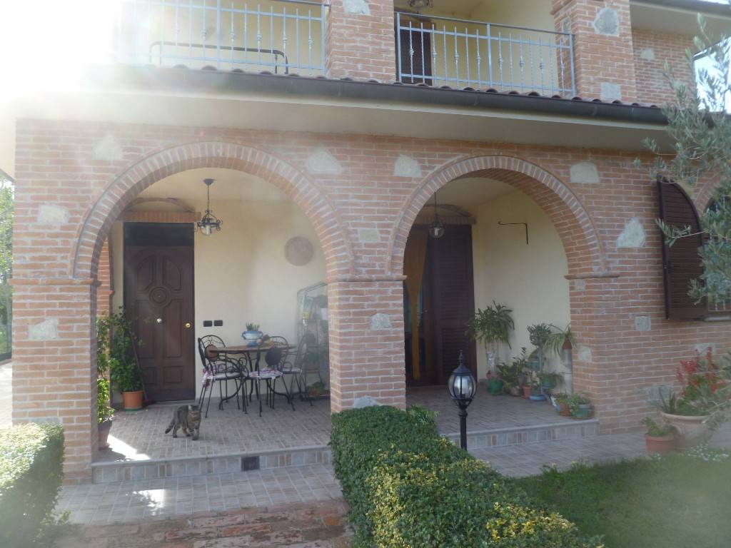 Villa a Castiglione del lago in Castiglione del Lago - Foto 4