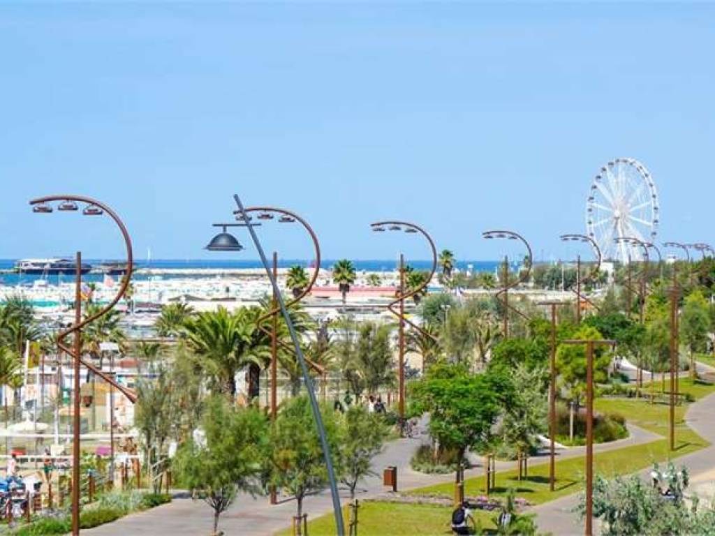 Palazzo / stabile a Rimini - Foto 2