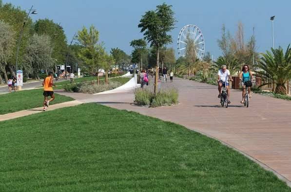 Palazzo / stabile a Rimini - Foto 4