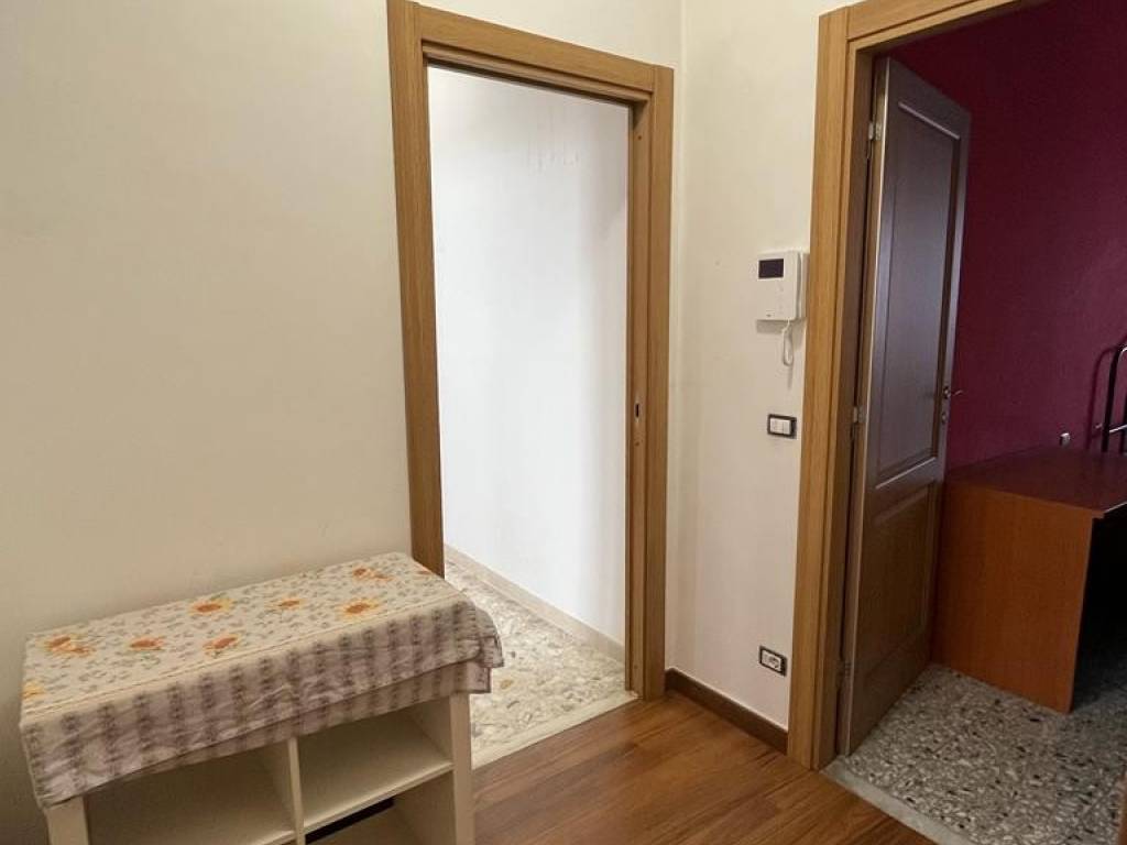 Appartamento a Roma in Via Tuscolana, 703 - Foto 4